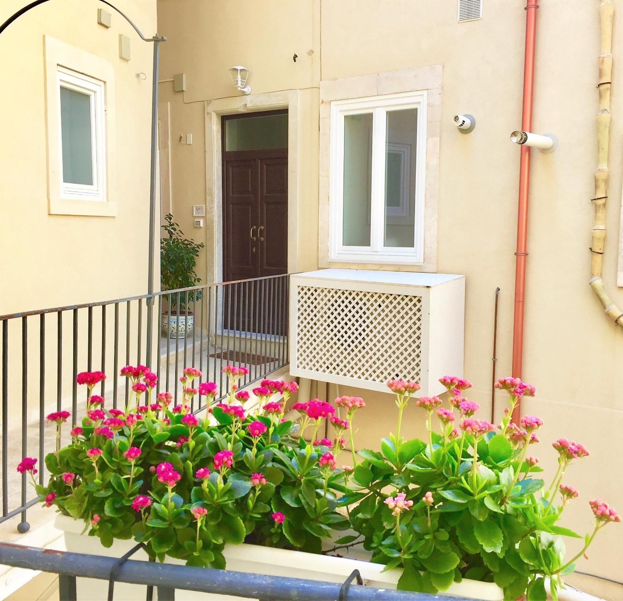 Suite 18, Casa Di Charme In Ortigia Συρακούσες Εξωτερικό φωτογραφία