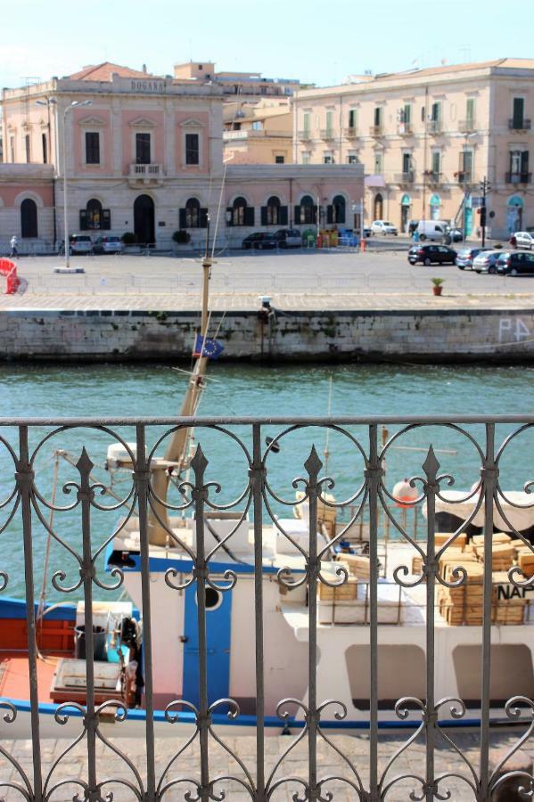 Suite 18, Casa Di Charme In Ortigia Συρακούσες Εξωτερικό φωτογραφία